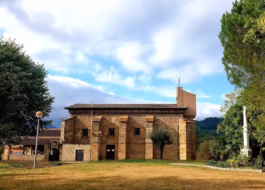Fausto Deunaren Parrokia/Parroquia de San Fausto