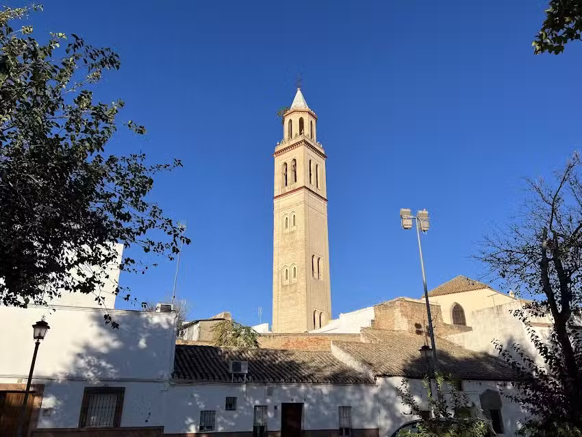 Hermandad del Amor y del Perd&oacute;n de Lora del R&iacute;o