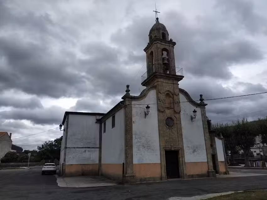 Hogar Parroquial De Santa Maria de Neda
