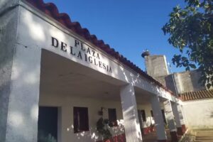 Iglesia (abandonada)