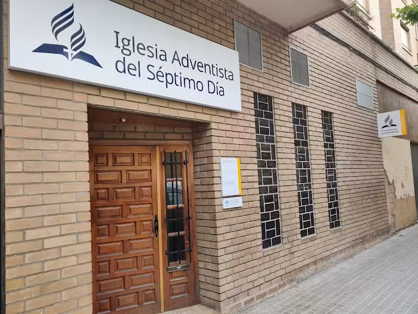 Iglesia Adventista del S&eacute;ptimo D&iacute;a en Huesca