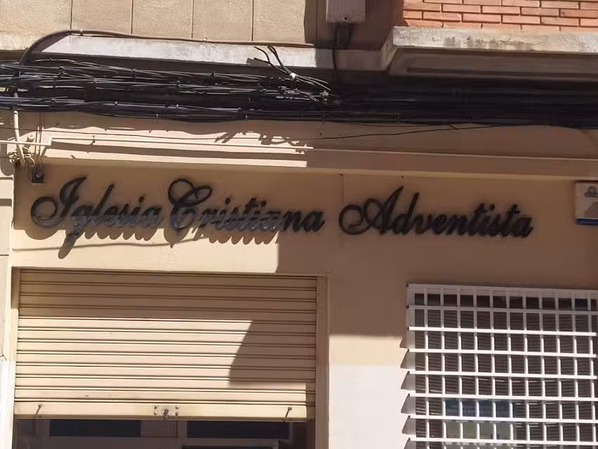 Iglesia Adventista del S&eacute;ptimo D&iacute;a en Logro&ntilde;o