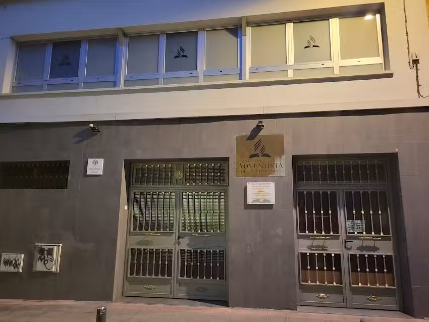 Iglesia Adventista del S&eacute;ptimo D&iacute;a &ndash; Vallecas