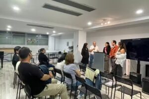 Iglesia Alianza Cristiana y Misionera Vida y Familia Madrid