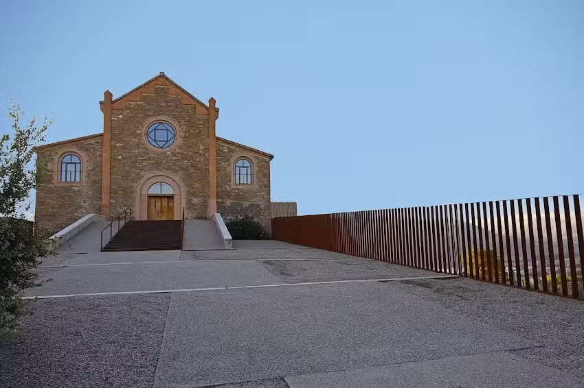Iglesia antigua de San Sadurn&iacute;