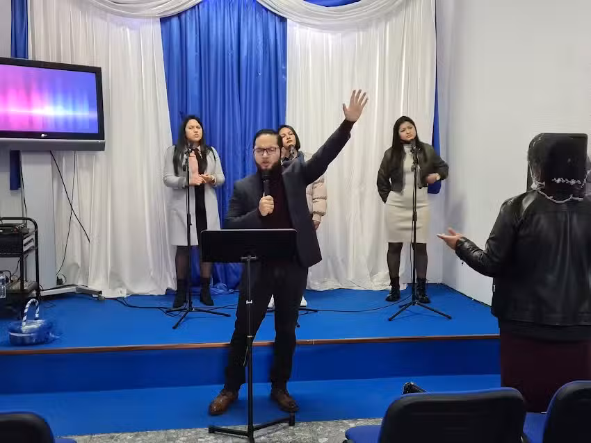 Iglesia Apost&oacute;lica De La Fe En Cristo Jes&uacute;s