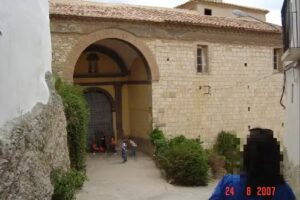 Iglesia Asunci&oacute;n de Nuestra Se&ntilde;ora, Ob&oacute;n