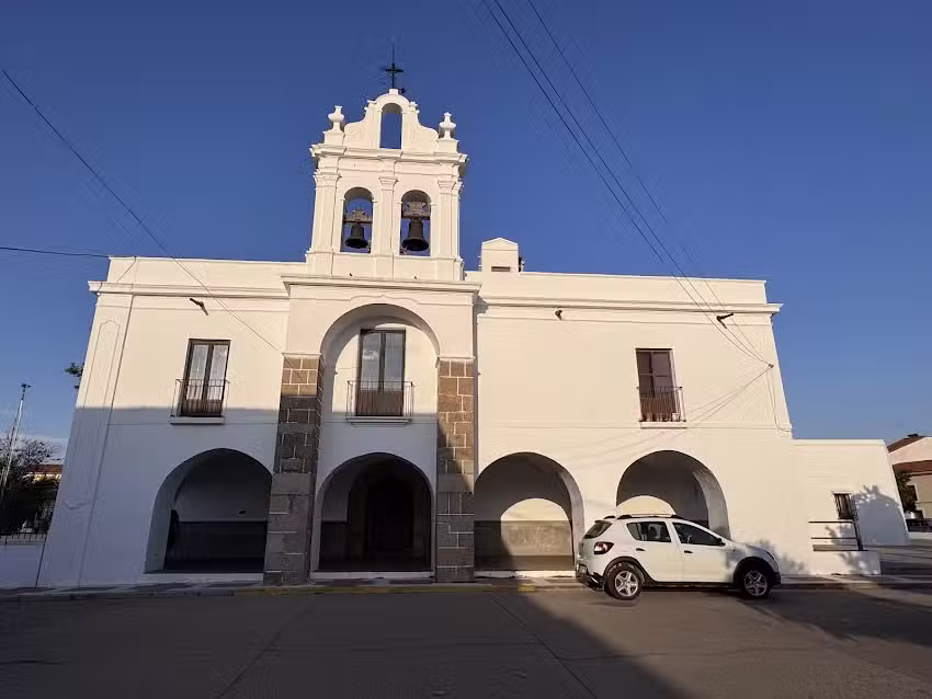 Iglesia Burguillos del Cerro