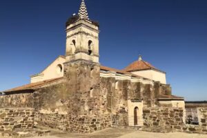 Iglesia-Castillo Santa Mar&iacute;a Magdalena