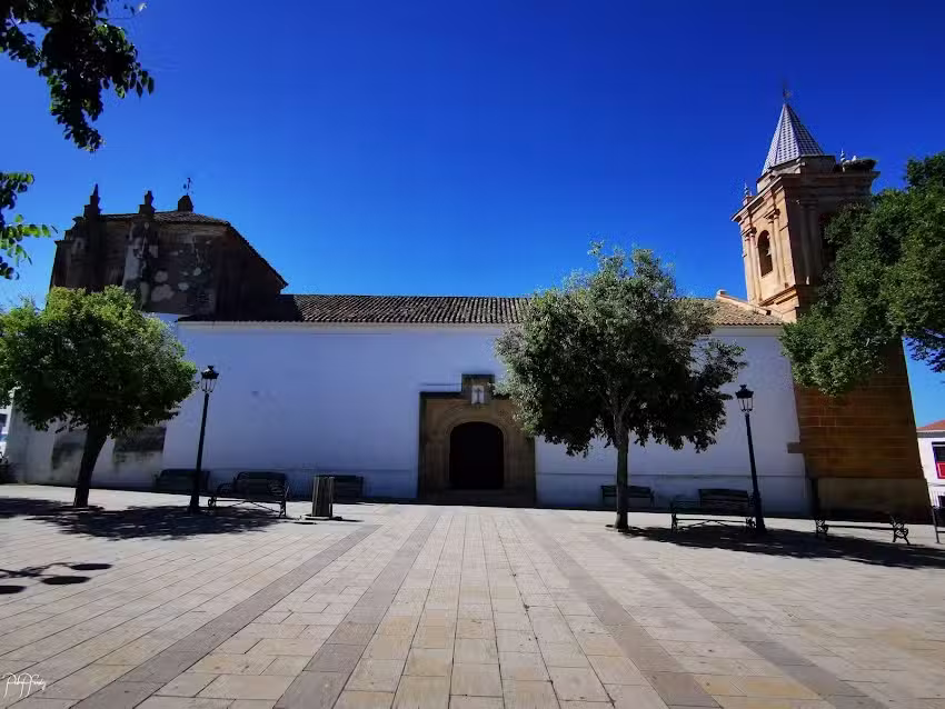 Iglesia Cumbres de San Bartolom&eacute;