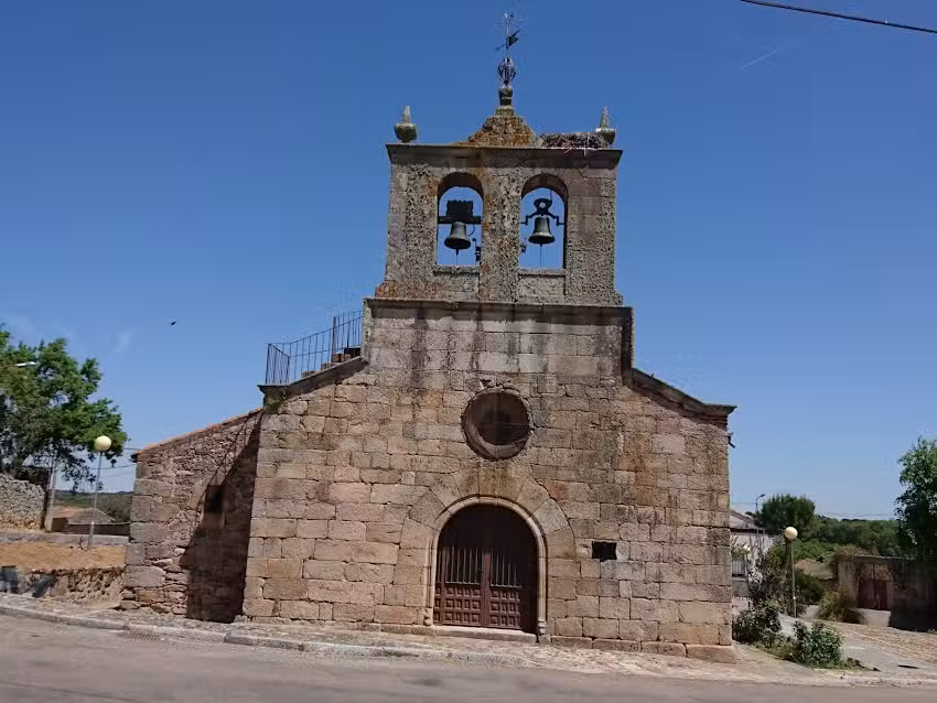 Iglesia de la Asunci&oacute;n de Mar&iacute;a de Fuentes de O&ntilde;oro