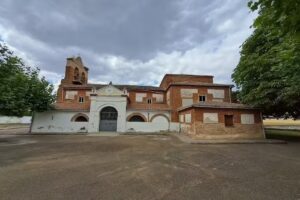 Iglesia de la Natividad de Nuestra Se&ntilde;ora.