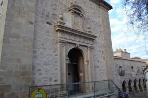 Iglesia de la Preciosa Sangre de Cristo &ndash; Museo de los Descubridores
