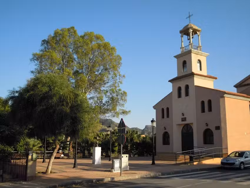 Iglesia de la Sagrada Familia