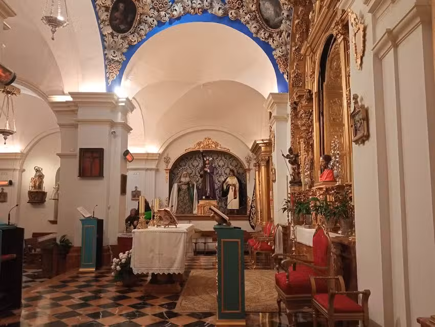 Iglesia de la Soledad . Parroquia de los Remedios. Ermita de Santa Ana