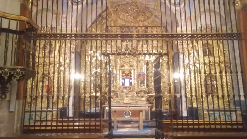 Iglesia de Luqu&iacute;n