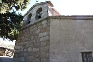 Iglesia de Navaquesera