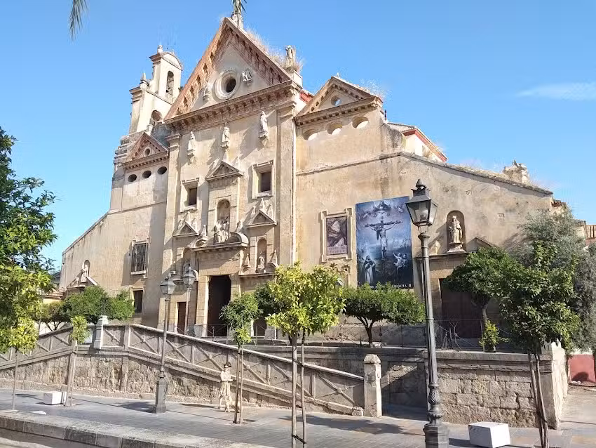 Iglesia de Nuestra Se&ntilde;ora de Gracia (Padres Trinitarios)