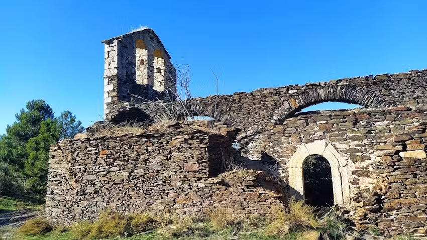 Iglesia de Nuestra Se&ntilde;ora de la Blanca (en ruinas)