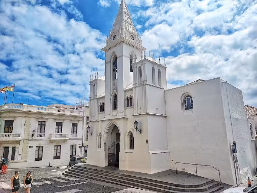 Iglesia de Nuestra Se&ntilde;ora de la Luz