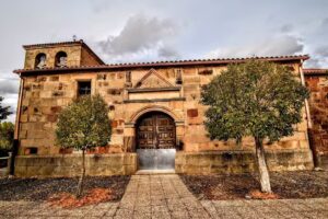 Iglesia de Nuestra Se&ntilde;ora de la Vega