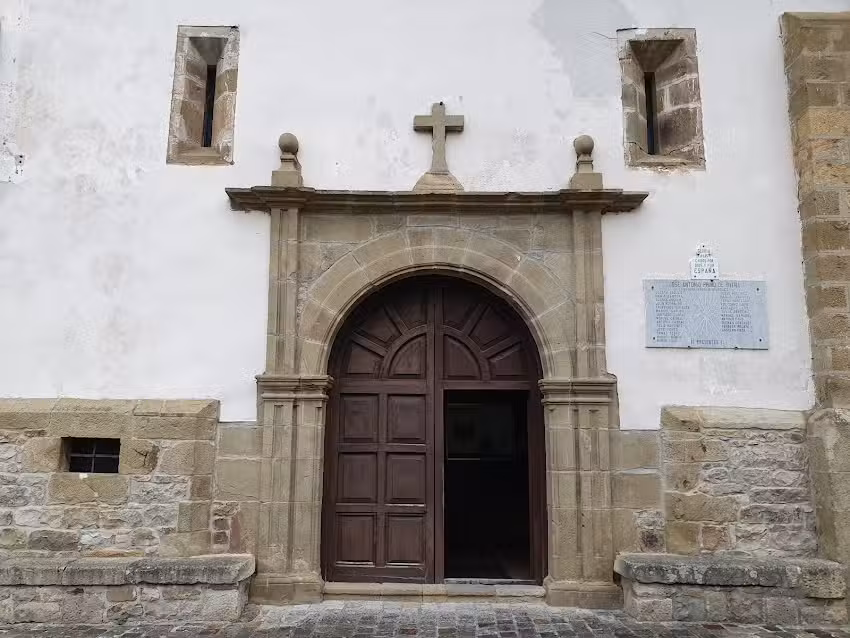 Iglesia de Nuestra Se&ntilde;ora de la Vega