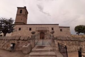 Iglesia de Paredes de Escalona