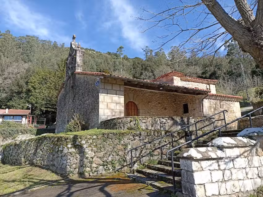 Iglesia De Penilla De Toranzo