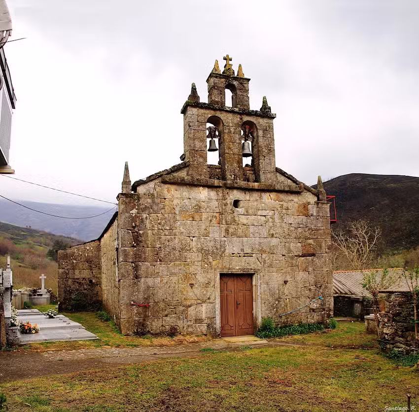 Iglesia de Rebordechao