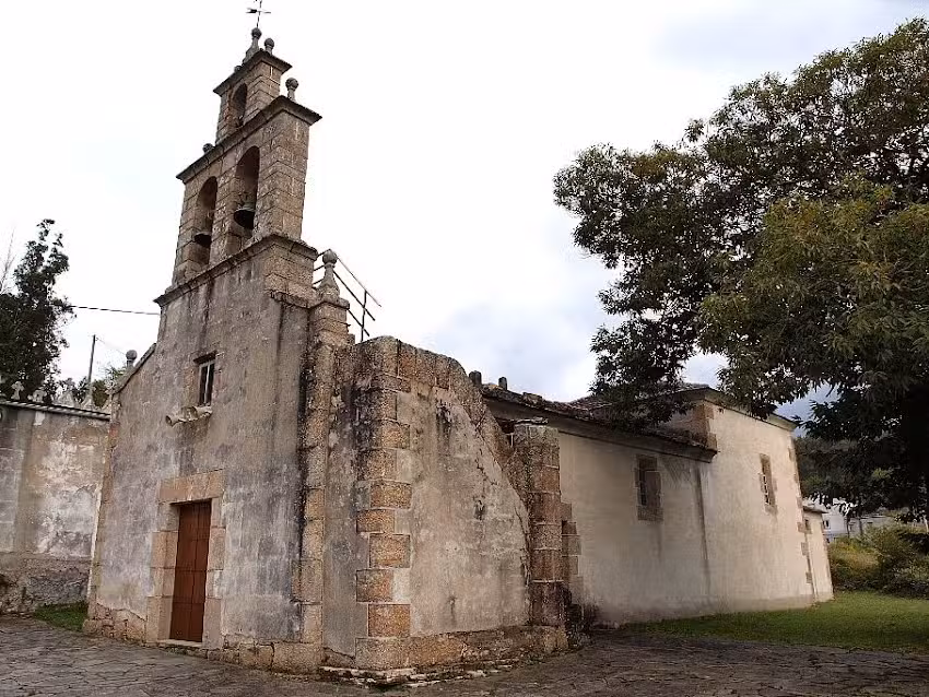 Iglesia de San Acisclo de Valadouro