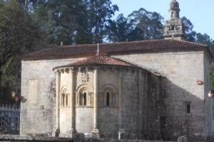 Iglesia de San Andr&eacute;s de Cesar