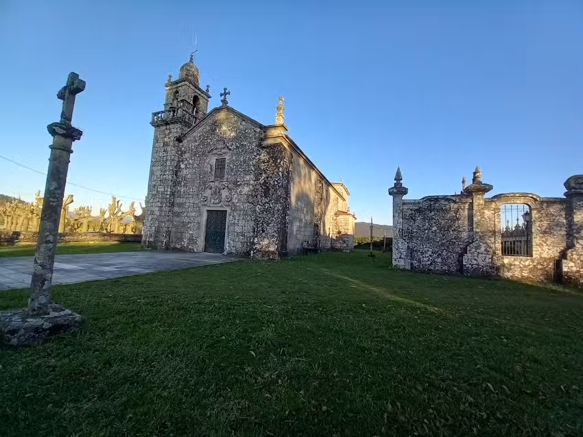 Iglesia de San Andr&eacute;s de Xeve