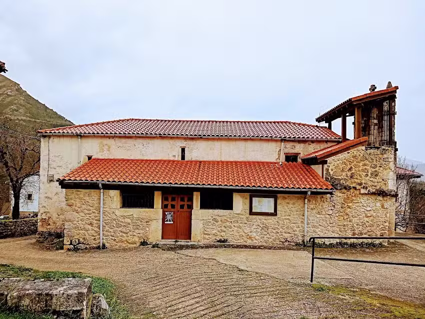 Iglesia de San Andr&eacute;s, Parroquia de San Juli&aacute;n y San Andr&eacute;s