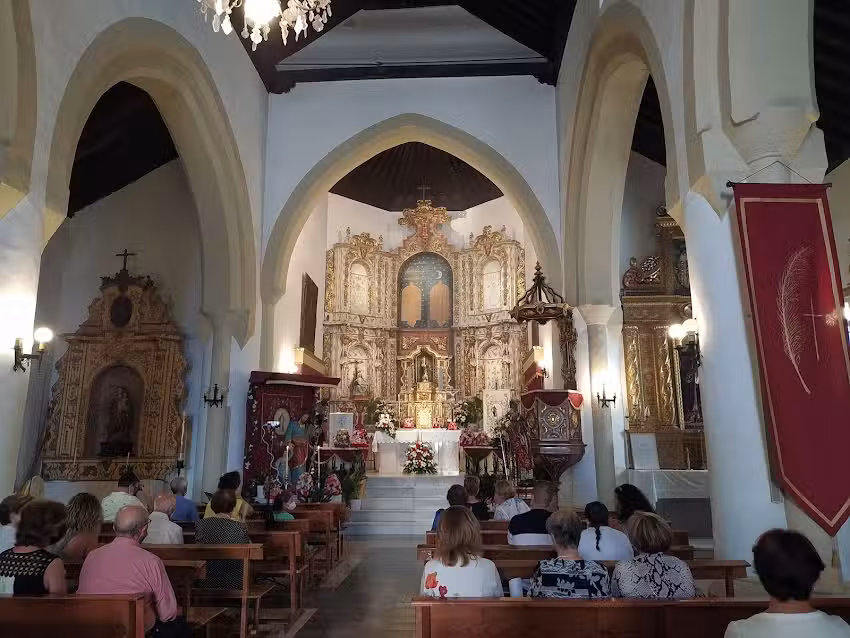 Iglesia de San Ant&oacute;n B&eacute;znar