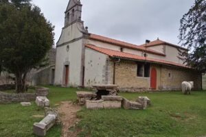 Iglesia de San Antonio de Pedroveya