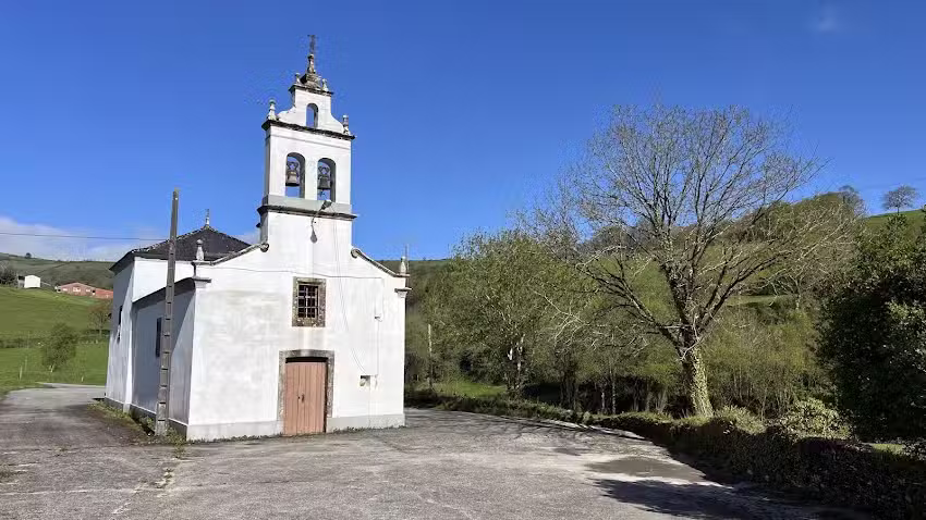 Iglesia de San Bartolom&eacute; de Cadavedo