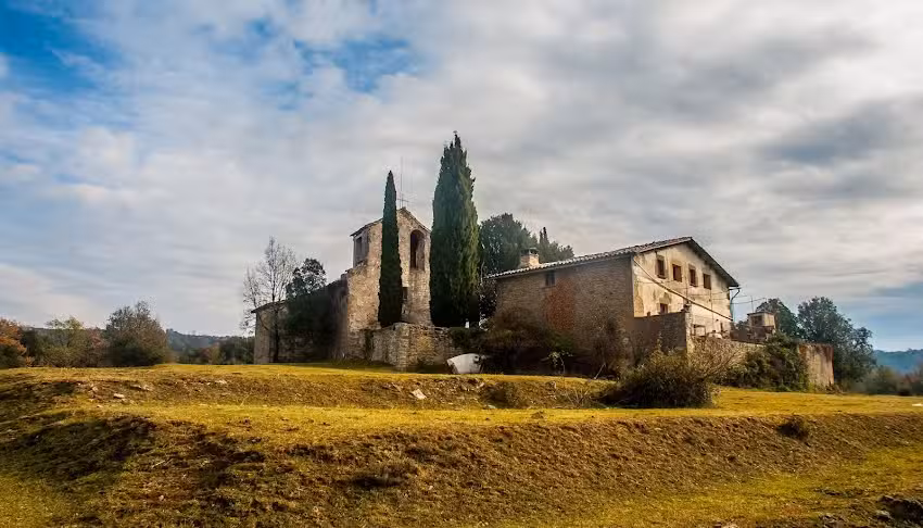 Iglesia de San Bartolom&eacute; Sesgorgues