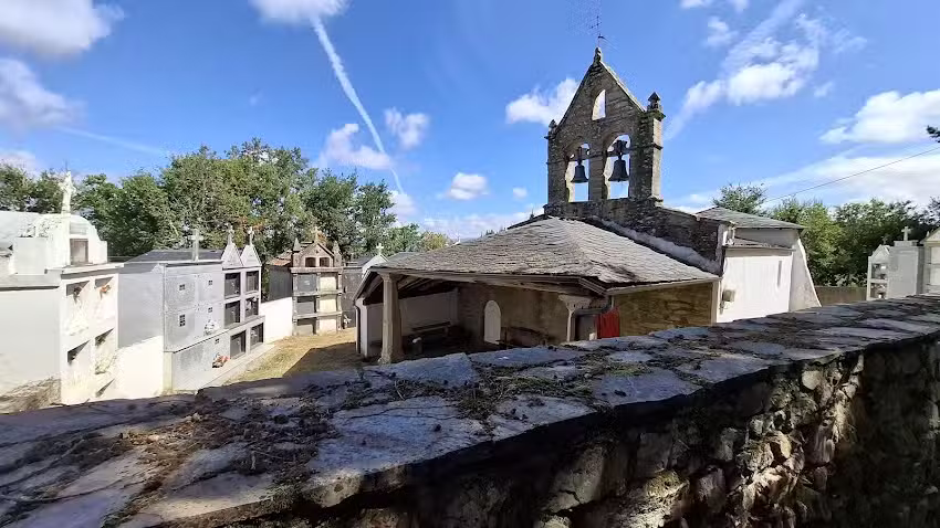 Iglesia de San Cosme de Li&ntilde;ares