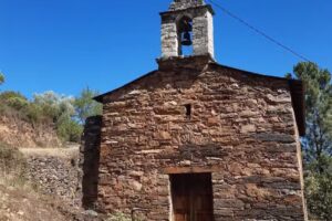 Iglesia de San Crist&oacute;bal de Pi&ntilde;eira de Abaixo