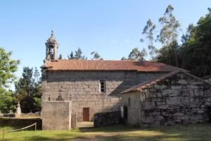 Iglesia de San Crist&oacute;bal de Tapia