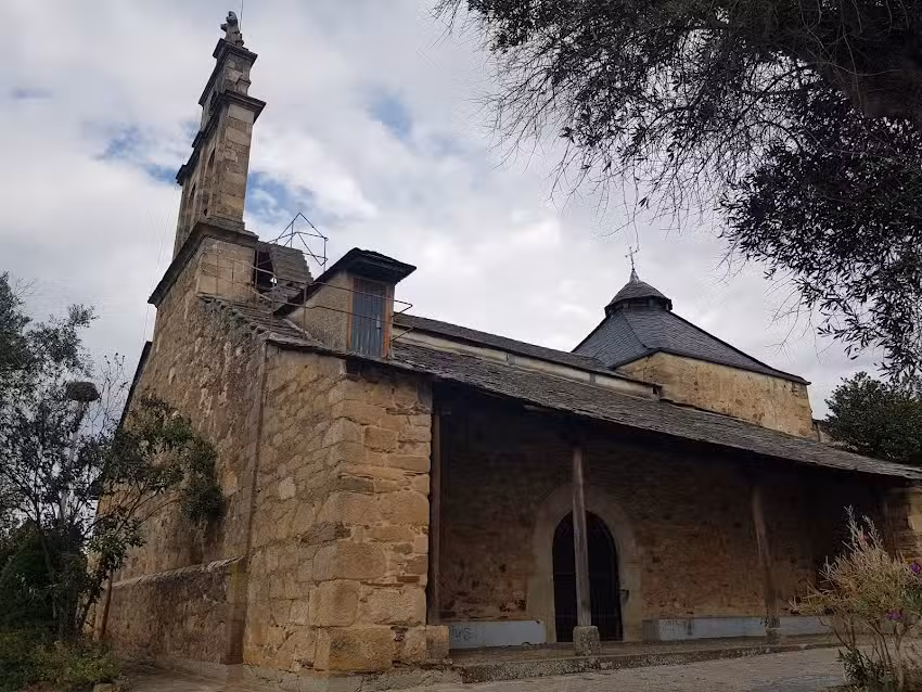 Iglesia de San Esteban de Columbrianos