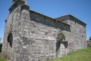 Iglesia de San Esteban de Grall&aacute;s