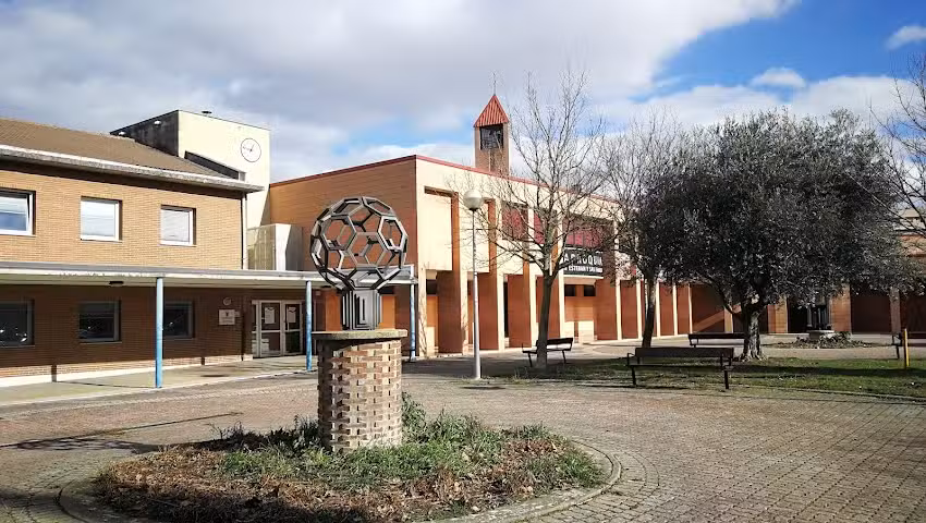 Iglesia de San Esteban y San Pablo
