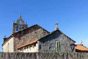 Iglesia de San Fins de Lois