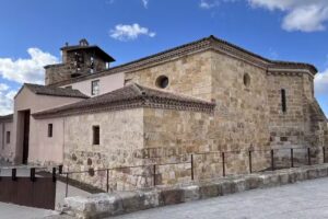 Iglesia de San Frontis