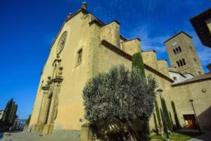 Iglesia de San Gin&eacute;s de Taradell