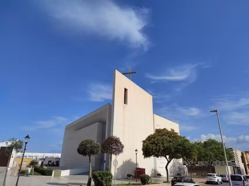 Iglesia de San Joaqu&iacute;n y Santa Ana
