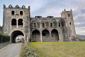 Iglesia de San Juan Bautista de Arnado