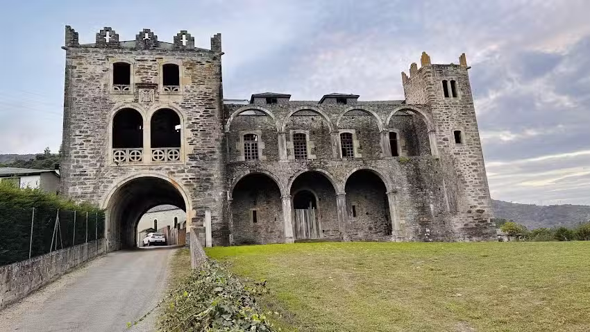 Iglesia de San Juan Bautista de Arnado