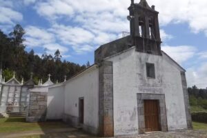 Iglesia de San Juan Bautista de O Esto